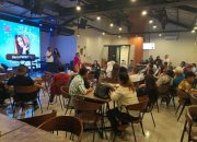 Cinta dan Cahaya, Elegansi Malam Ulang Tahun Sang Inspirator, Herni Wulung