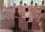 Prabowo Saksikan Penyerahan Uang Belasan Trilyun dari Kejagung kepada Mentri Keuangan