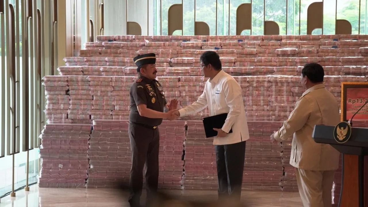 pengembalian uang trilyunan