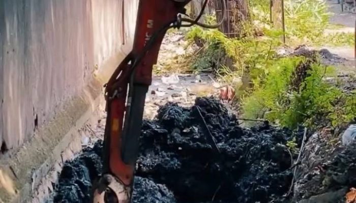 Gencarkan Aksi Mitigasi Banjir,Pemkot Tangerang Normalisasi Saluran Pembuang Pasar Baru Karawaci