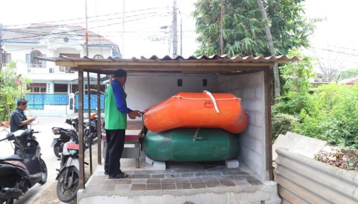 Siaga Bencana Hidrometeorologi, Wagana RW 06 Ciledug Indah Siapkan Sistem Komunikasi hingga Jalur Evakuasi Banjir