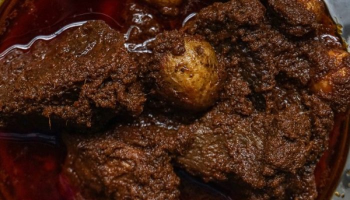 Siap-siap Ketagihan! Resep Rendang Daging Sapi Otentik: Bumbu Meresap Sempurna, Auto Jadi Chef Dadakan