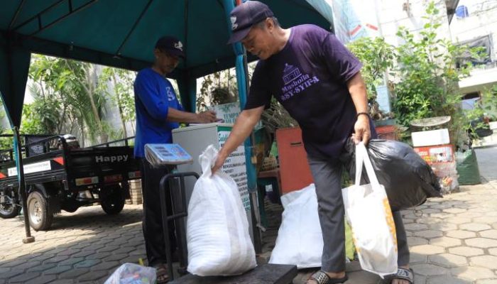 Pemkot Tangerang Targetkan Bentuk Bank Sampah di Semua RW di Tahun 2026