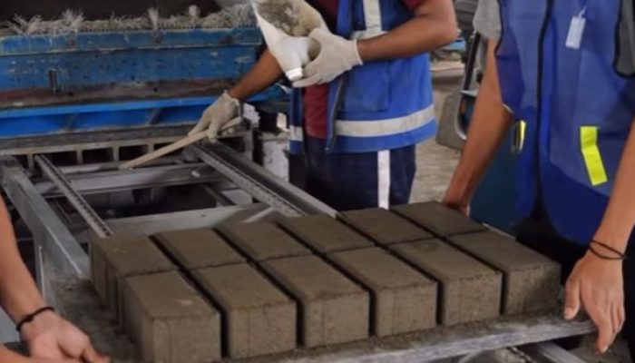 Napi Lapas Tangerang Sulap FABA Jadi Paving Block Berdaya Jual Tinggi