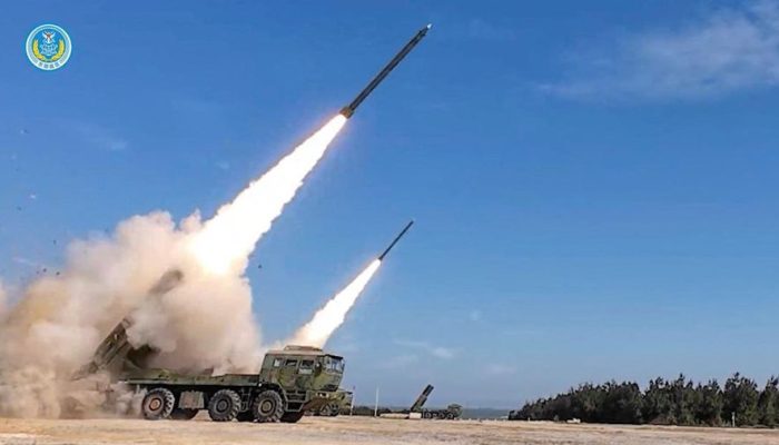 “Operasi Tombak Selatan”: Trump Menaklukkan Caracas, Xi Jinping Mengintai Selat Taiwan?