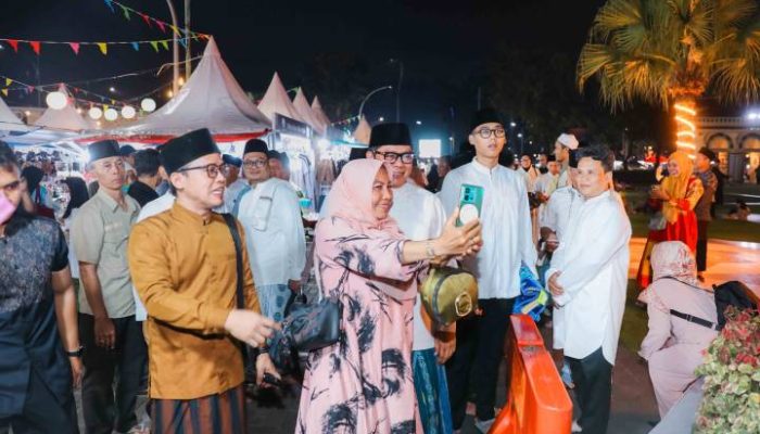 Masjid Raya Al-A’zhom Menjadi Simpul Kebangkitan Spiritual dan Kesalehan Sosial