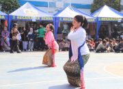Siswa SMPN 30 Kota Tangerang Unjuk Bakat Lewat Fashion Show Adat.