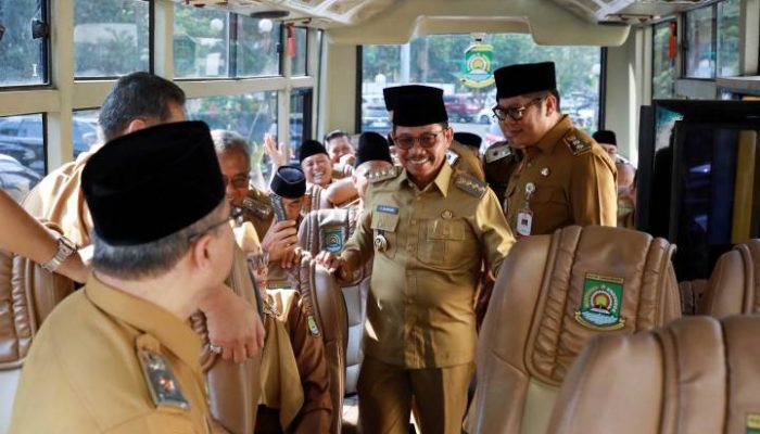 Bus Tayo dan Ziarah Politik,  Menjemput Akal Sehat di Kediaman Para Pendahulu