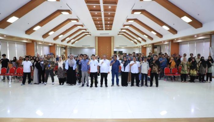 Diskominfo Kota Tangerang Bekali Anggota KIM Pelatihan AI