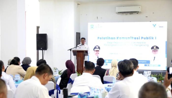 Wali Kota Sachrudin Bekali Pimpinan OPD Skill Komunikasi di Era Digital