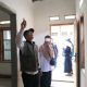 Program bedah rumah Pemkot Tangerang mengubah rumah tidak layak huni menjadi hunian layak bagi keluarga di Karawaci